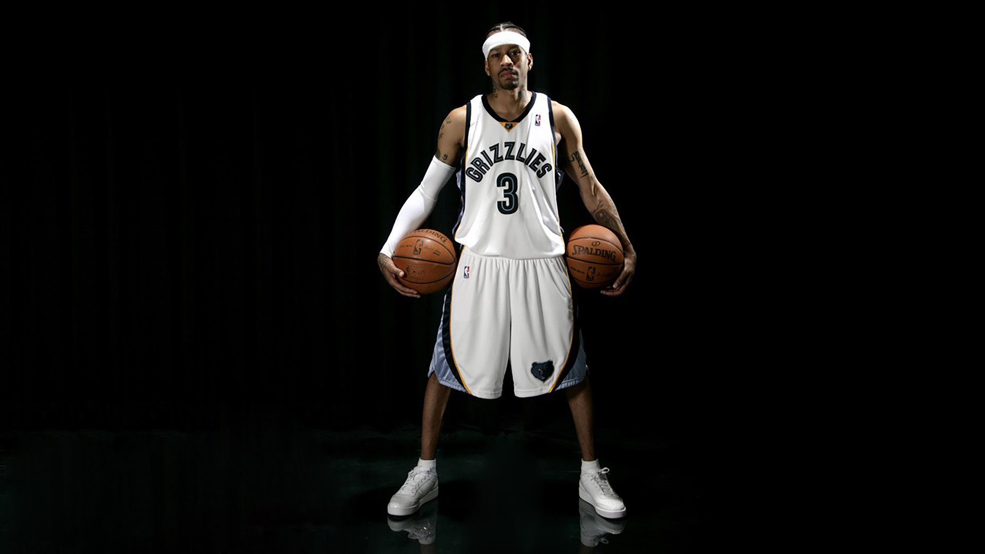 晃飞鞋子!东契奇再演名场面 砍44分紧追一传奇,东契奇what foul